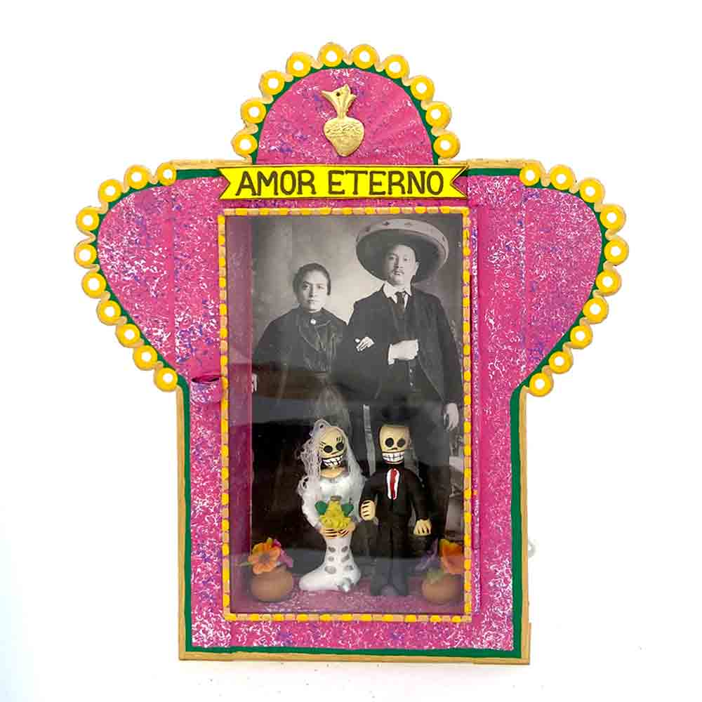 Niche Skeleton saint